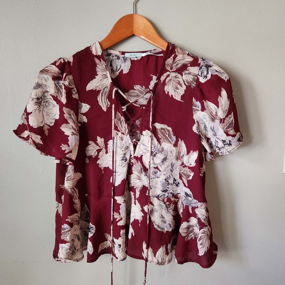 Kimchi Blue Burgundy Floral Pattern Corset Vneck Peplum Blouse